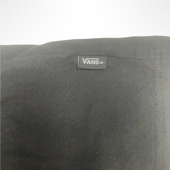 Vans women’s T-shirt with Aztec, jaguar size medium - Picture 3 of 5